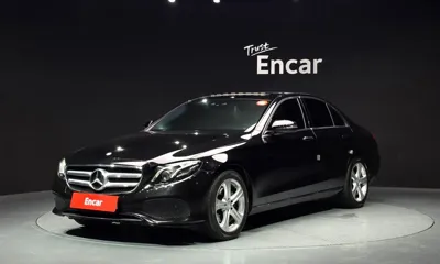 Mercedes-Benz E-Class · 2017 год