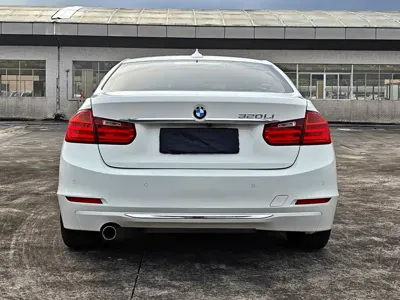 BMW 3 Series 2015, 120000 км, за 46800 CNY - фото 13