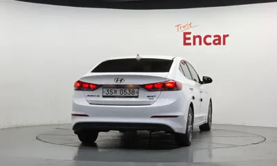 Hyundai Avante 2016, 169920 км, за 7200000 KRW