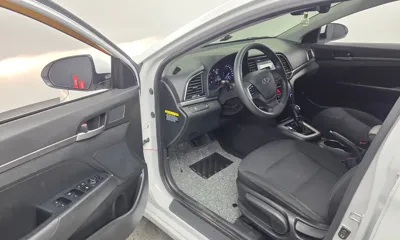Hyundai Avante 2016, 158379 км, за 5900000 KRW - фото 10