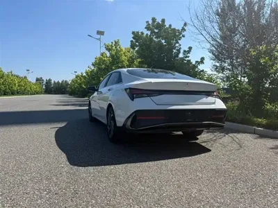 Hyundai Elantra 2024, 54000 км, за 85800 CNY - фото 6