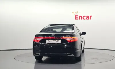Hyundai Grandeur 2011, 165305 км, за 99990000 KRW