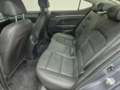 Hyundai Avante 2018, 97914 км, за 10300000 KRW - фото 19