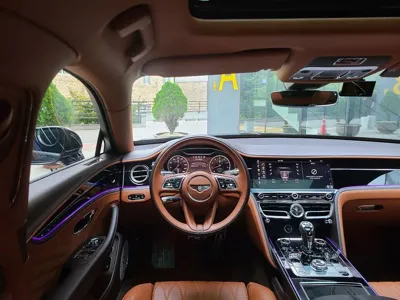 Bentley Flying Spur 2021, 41314 км, за 177000000 KRW - фото 6