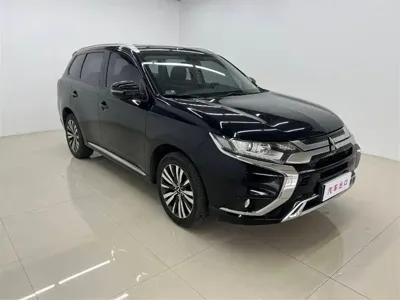Mitsubishi Outlander 2022, 48000 км, за 118800 CNY - фото 3