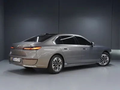 BMW 7-Series 2023, 34210 км, за 93990000 KRW