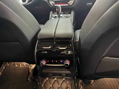 BMW 6 Series GT 2019, 69200 км, за 176800 CNY - фото 19