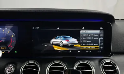 Mercedes-Benz E-Class 2018, 125555 км, за 22900000 KRW - фото 16