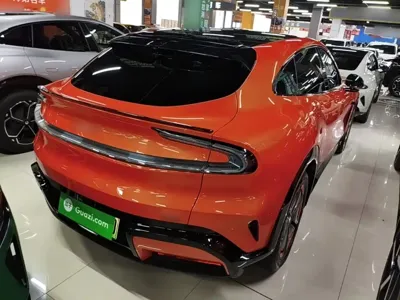 Xiaomi 小米YU7 2025, 9000 км, за 221200 CNY - фото 7
