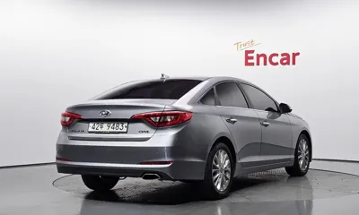 Hyundai Sonata 2015, 118036 км, за 8200000 KRW