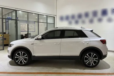 Volkswagen T-Roc 2021, 19700 км, за 119569.48 CNY