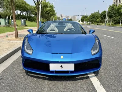 Ferrari 488 2017, 26000 км, за 1788000 CNY