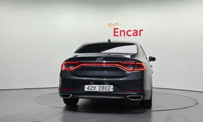 Hyundai Grandeur 2018, 125653 км, за 16300000 KRW