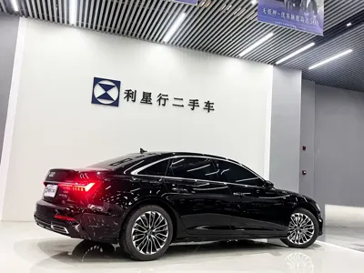 Audi A6L New Energy 2022, 35000 км, за 196800 CNY