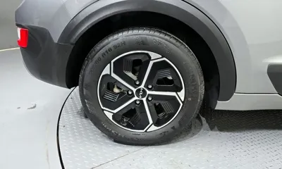Kia Niro 2022, 28368 км, за 23500000 KRW - фото 5