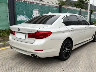 BMW 5 Series 2018, 113000 км, за 119800 CNY - фото 7