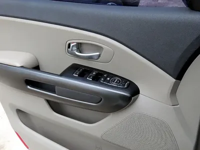 Kia Canival 2016, 80003 км, за 10900000 KRW - фото 12