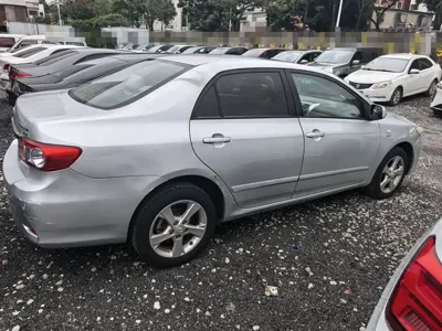 Toyota Corolla 2012, 100000 км, за 19000 CNY