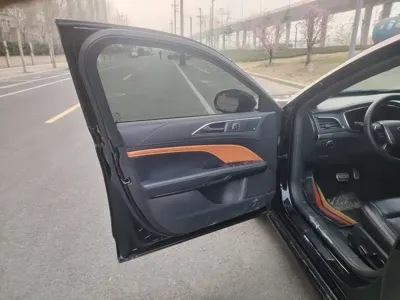 Ford Taurus 2020, 136000 км, за 78800 CNY - фото 8