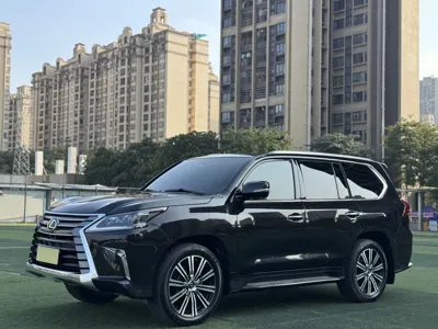 Lexus LX · 2016 год