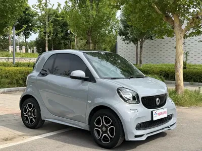 Smart Smart Fortwo 2019, 63000 км, за 66600 CNY