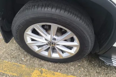 Volkswagen Tiguan 2016, 166900 км, за 55695.76 CNY - фото 11