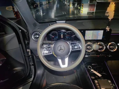 Mercedes-Benz GLB 2021, 84300 км, за 121010.65 CNY - фото 11