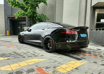 Tesla Model S 2023, 43200 км, за 113900000 KRW