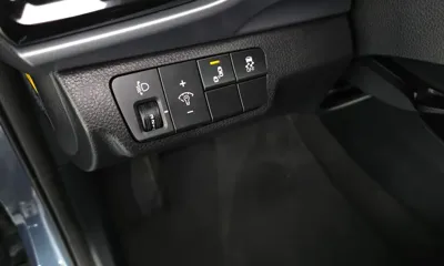 Kia Stonic 2019, 63038 км, за 10500000 KRW - фото 18