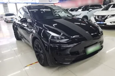 Tesla Model Y 2022, 70200 км, за 169119.88 CNY - фото 3
