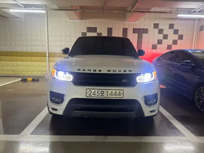 Land Rover Range Rover Sport · 2017 год