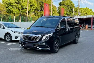 Mercedes-Benz Vito 2021, 106300 км, за 212381.08 CNY