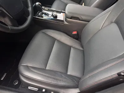 Toyota Crown 2017, 69000 км, за 145800 CNY - фото 13