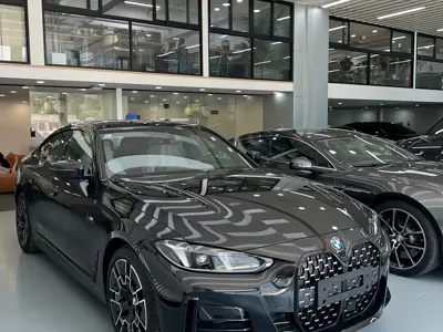 BMW 4 Series 0, 100 км, за 332000 CNY