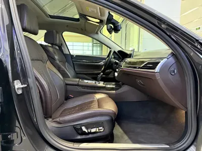 BMW 7 Series 2017, 140000 км, за 188800 CNY - фото 13