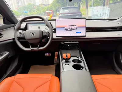 Changan UNI-V 2025, 1000 км, за 79800 CNY - фото 11
