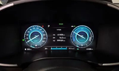 Hyundai Santafe 2023, 61408 км, за 30000000 KRW - фото 8
