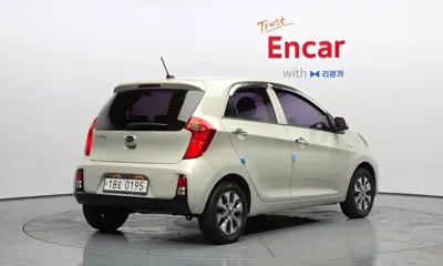 Kia Morning 2016, 33491 км, за 6900000 KRW