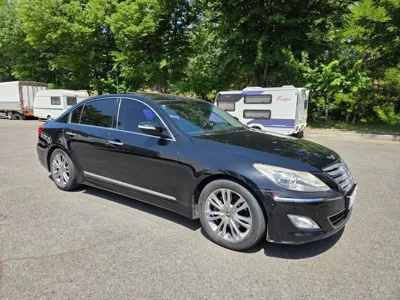 Hyundai Genesis 2012, 194470 км, за 2800000 KRW