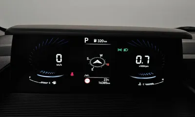 Hyundai Staria 2025, 16385 км, за 28200000 KRW - фото 8