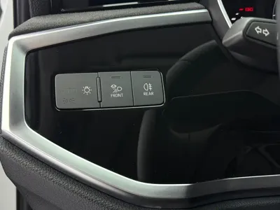 Audi Q3 2022, 35000 км, за 182000 CNY - фото 20