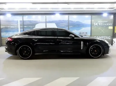 Porsche Panamera 2023, 30302 км, за 119990000 KRW