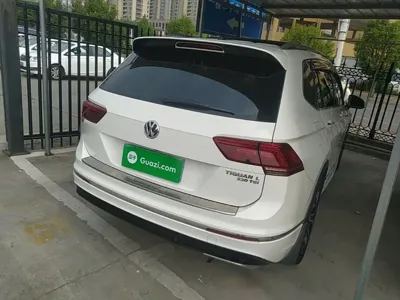 Volkswagen Tiguan L 2020, 122600 км, за 79200 CNY - фото 7