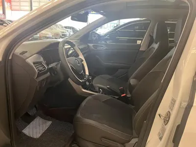 Volkswagen T-Cross 2021, 25000 км, за 59800 CNY