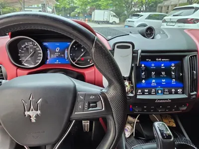 Maserati Levante 2019, 72224 км, за 40000000 KRW - фото 12