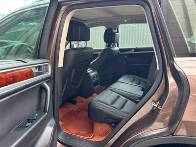 Volkswagen Touareg 2012, 160000 км, за 69800 CNY - фото 8