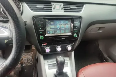 Skoda Octavia 2015, 184899 км, за 25071.4 CNY - фото 13