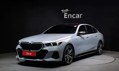 BMW 5-Series · 2025 год