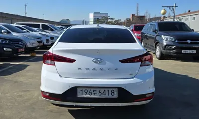 Hyundai Avante 2019, 92553 км, за 11900000 KRW