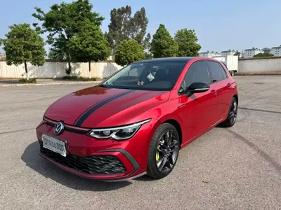 Volkswagen Golf · 2021 год